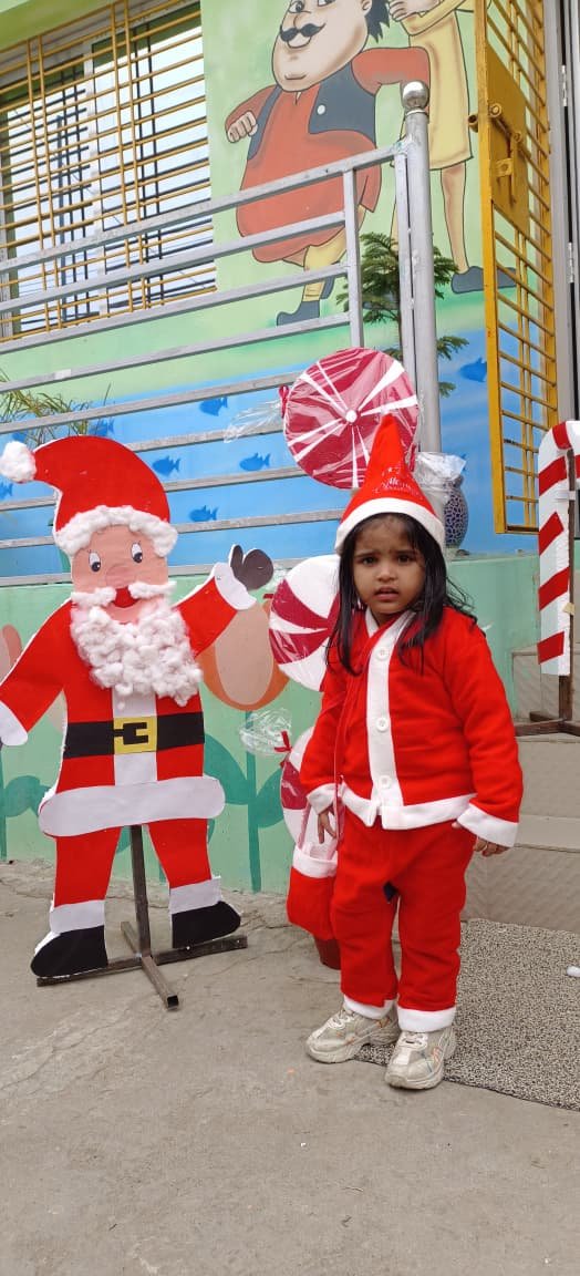 बांका के संत जोसफ स्कूल सहित विभिन्न विद्यालयों में श्रद्धा व उल्लास के साथ मना क्रिसमस